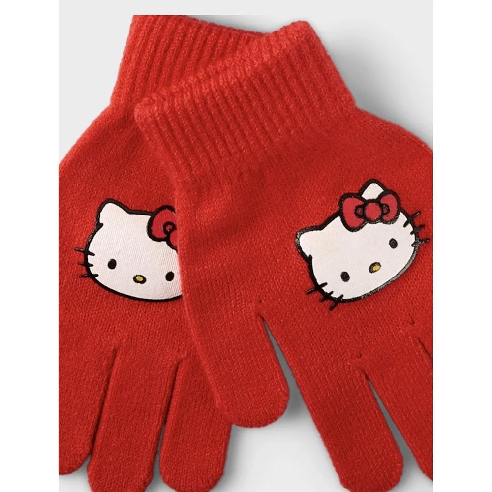 Girls Hello Kitty® 2-Piece Cold Weather Set - Hat And Mittens